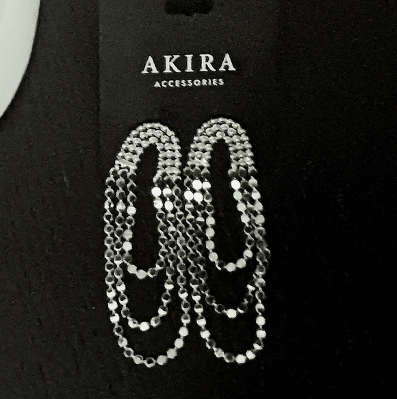 White Hat & Mini Acessory Bundle - Picture 5 of 7